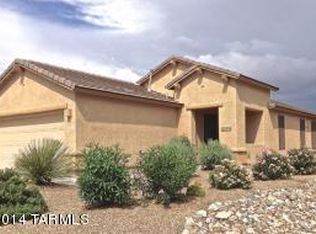 540 N Mazatzal Dr, Green Valley, AZ 85614