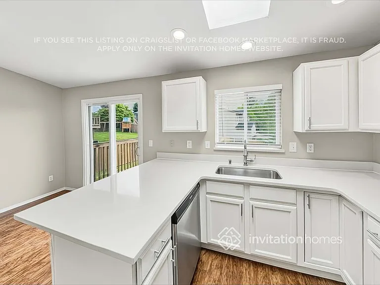 8018 Crown Ridge Blvd — Photo 9