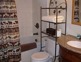 Master bath has granite vanity & deep soaking tub