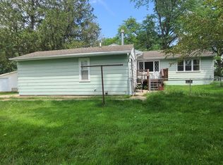 2775 S Brooks Island Rd, Oregon, IL 61061