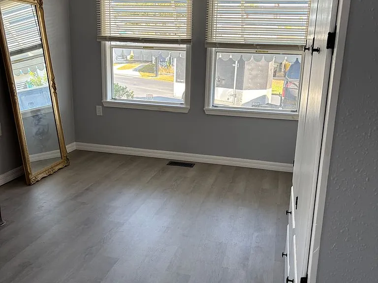4851 W Gandy Blvd #B7-L27 — Photo 12