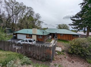 123 N Hilltop Ave, Hines, OR 97738