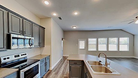 5th image of 12612 Summerwood Dr