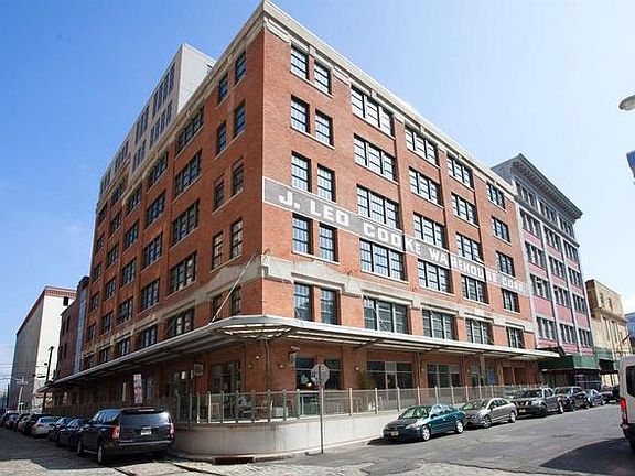 Corner of Bay & Provost Streets