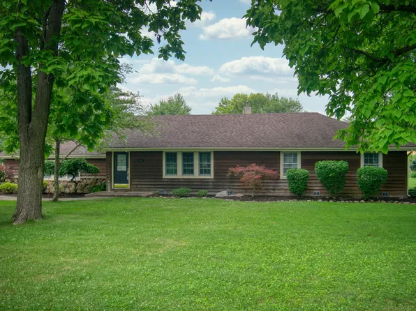 2516 Beineke Dr, Fort Wayne, IN 46808