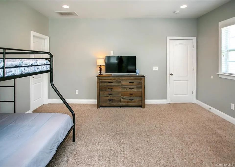 1st image of 8606 Burnside Ln