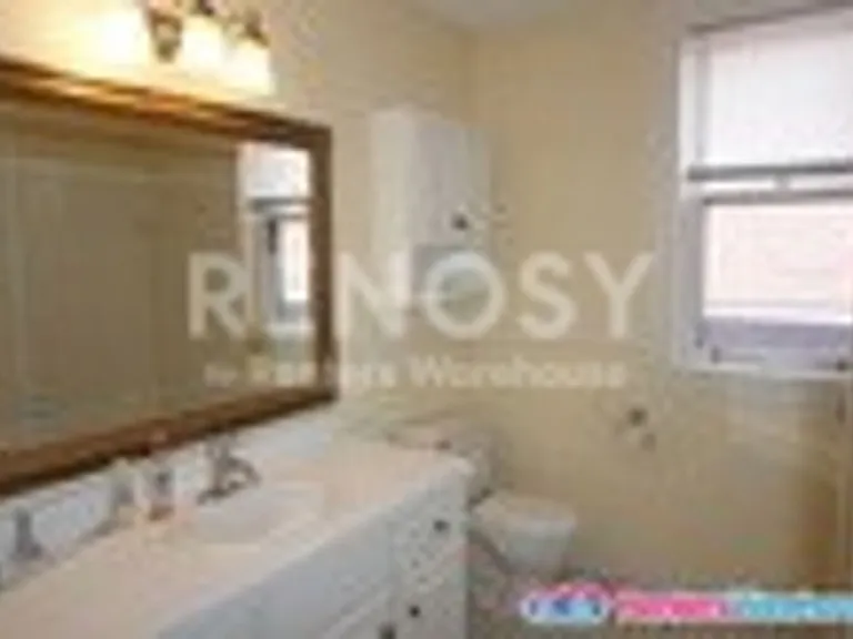 596 Summit Ave #2 — Photo 1