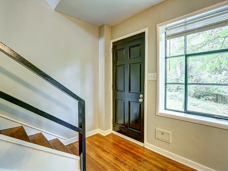 101 Tempsford Ln #D — Photo 32