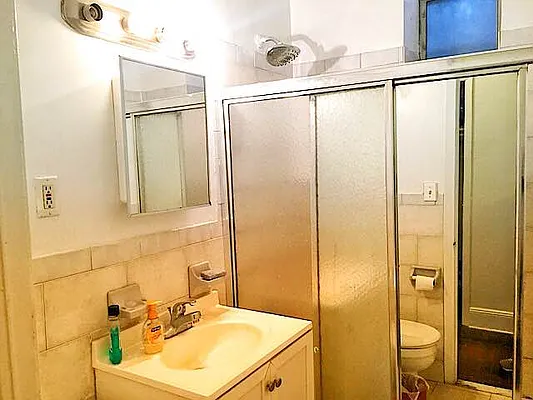 Rented by Friedman Roth Realty | media 19