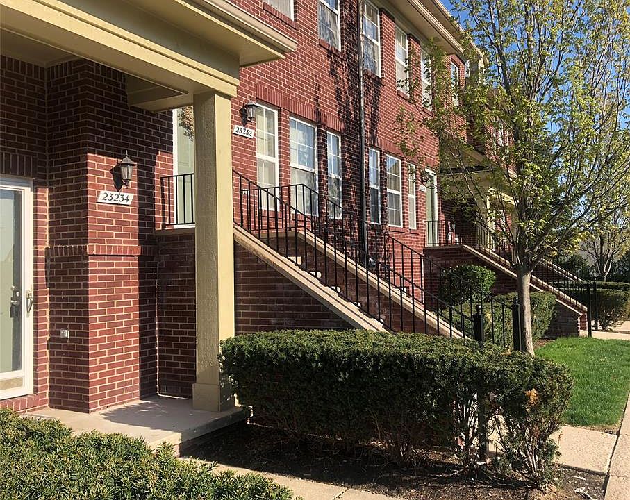 1st image of 23234 Poplar Dr #99
