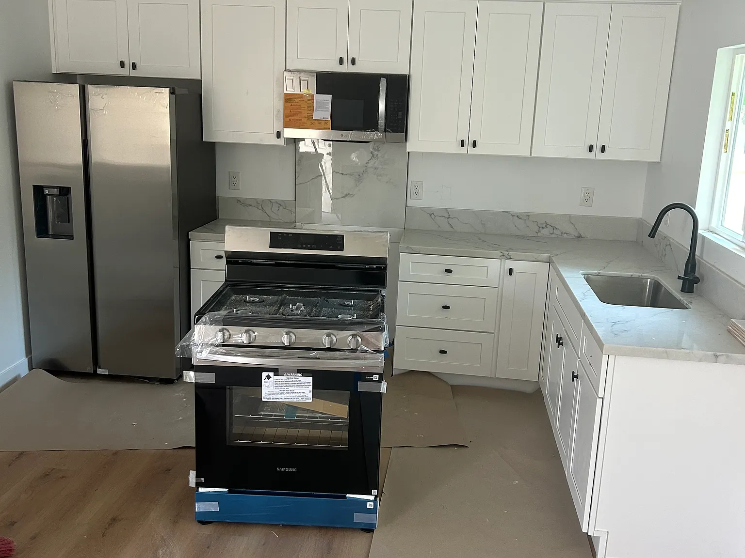 1 bed, 698 sqft, $2,500 — Photo 4