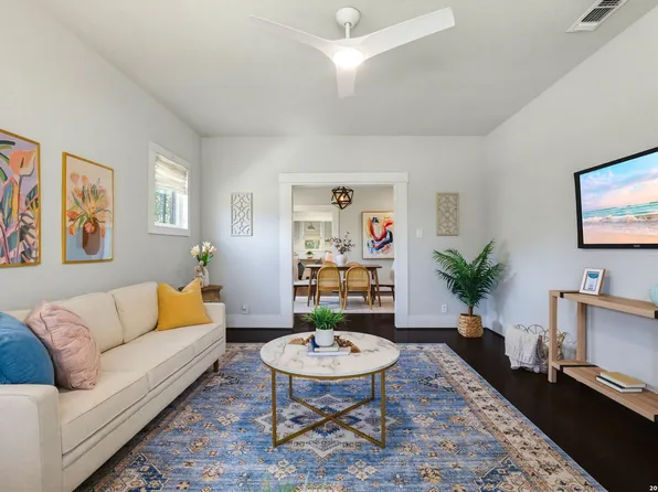1145 W Mistletoe Ave, San Antonio, TX 78201