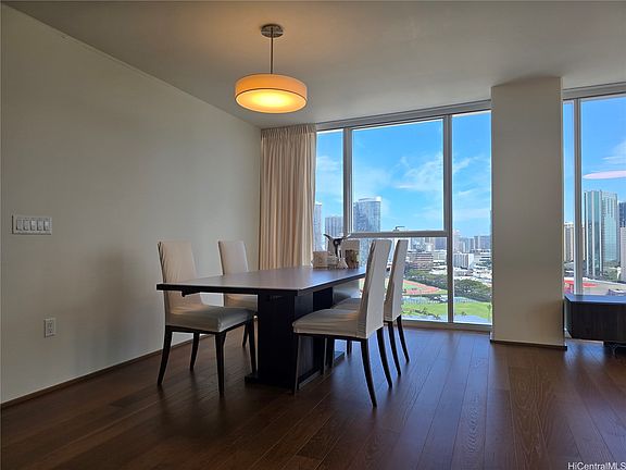 2nd image of 888 Kapiolani Blvd #2105