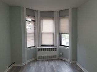 2112 41st St APT 1, Astoria, NY 11105