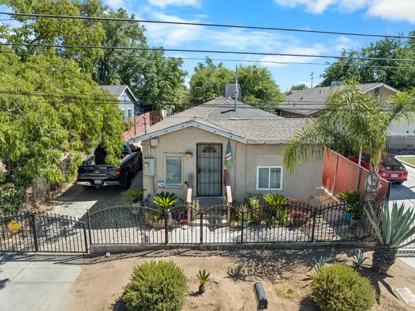 131 W Atchison St, Fresno, CA 93706