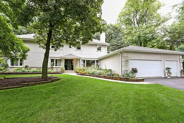 6325 Pontiac Dr photo 1