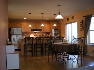 74 Hollywood Ave, Metuchen, NJ