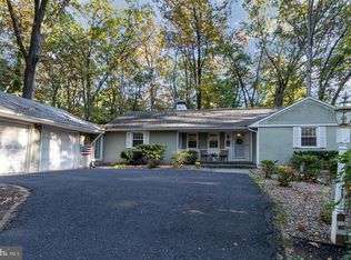 4909 Colonial Dr, Mechanicsburg, PA 17055