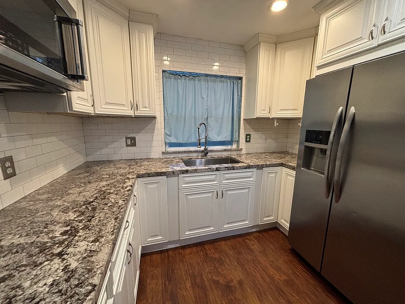 2 bed, 1335 sqft, $3,000 — Photo 4