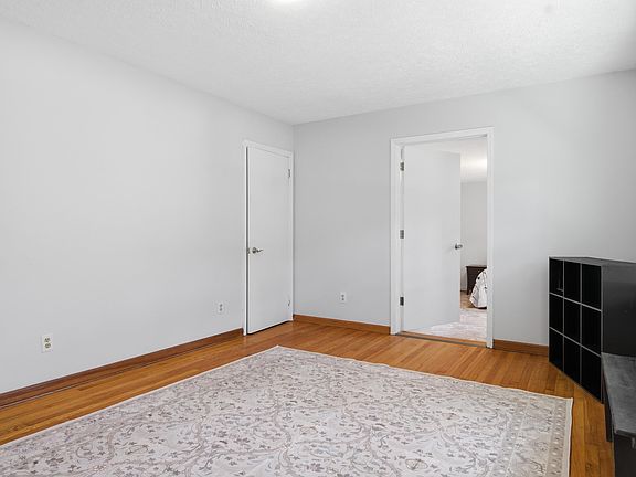 5th image of 7747 Virginia Ave