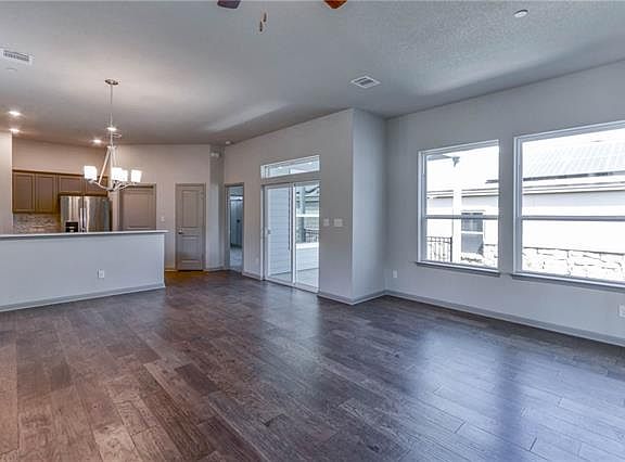 4th image of 2800 Joe Dimaggio Blvd Unit 33