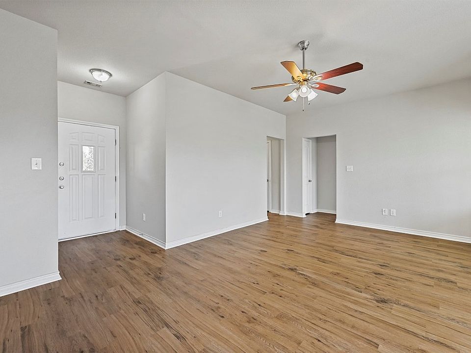 3203 S Cardinal St, Ennis, TX 75119 Zillow