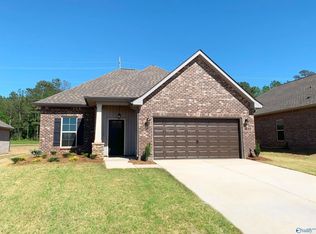 209 Willie Sanders Dr, Madison, AL 35756