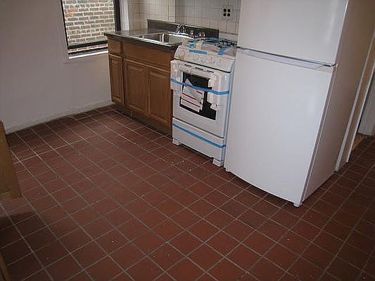 1st image of 40-14 Astoria Blvd S #2D