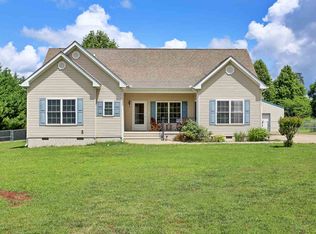 13718 Highway 11, Campobello, SC 29322