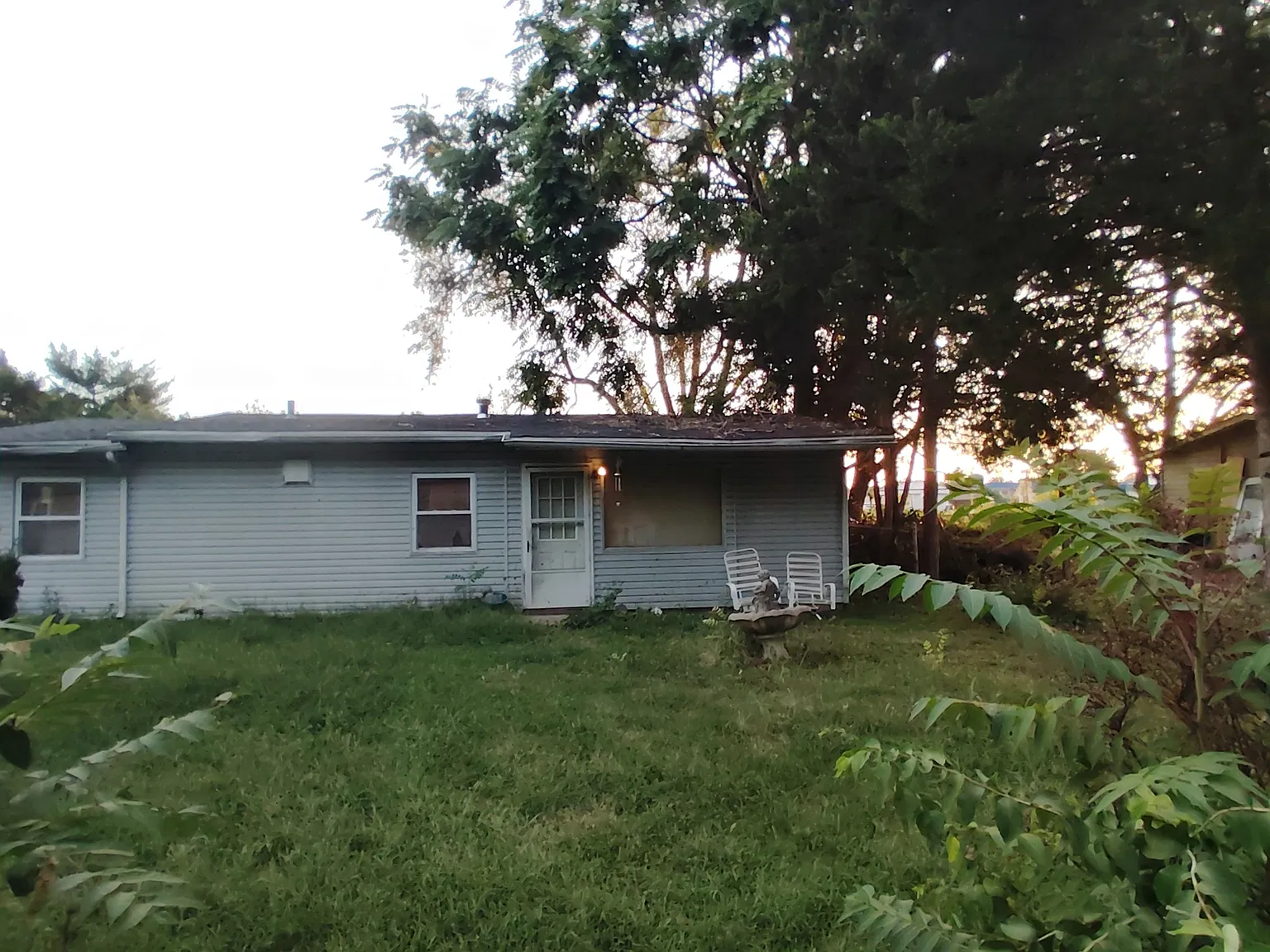 3 bed, 1075 sqft, $800 — Photo 2