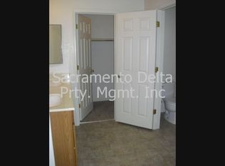 8600 Raymus St, Elk Grove, CA 95758