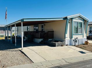 37 Valley Ln, Ontario, OR 97914