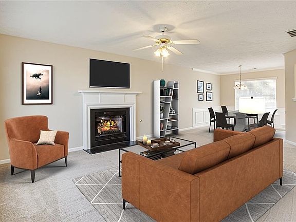 3rd image of 11801 Fairway Overlook