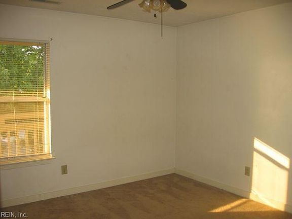 5th image of 3960 Appaloosa Ln APT 204