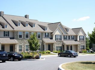 75 Stonecreek Ct, Ephrata, PA 17522