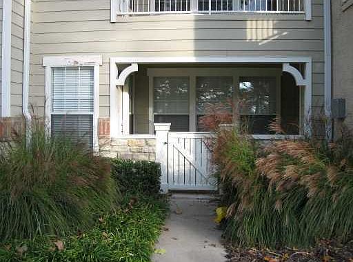 3rd image of 5144 W Stone Mnr Bldg S