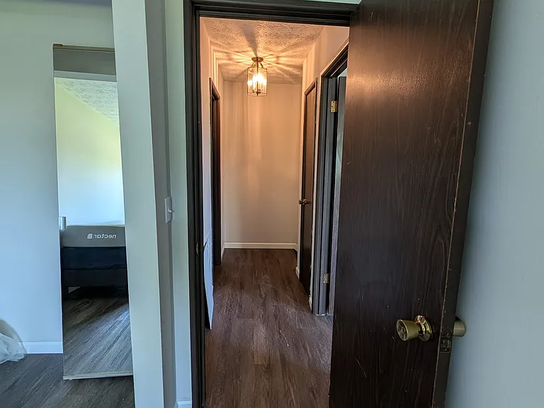 2385 Laurelwood Dr — Photo 5