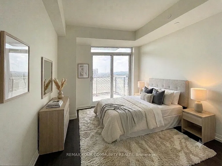 65 Oneida Cres #1206 — Photo 11