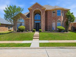 5028 Lake Vista Dr, The Colony, TX 75056