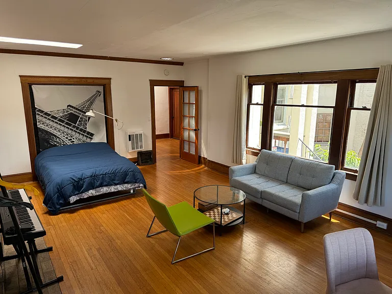1677 Arch St #3 — Photo 6