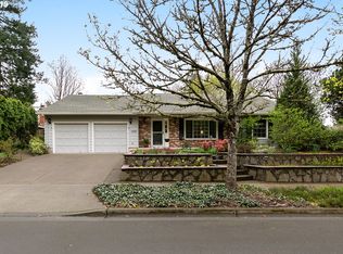13910 SW Harness Ln, Beaverton, OR 97008