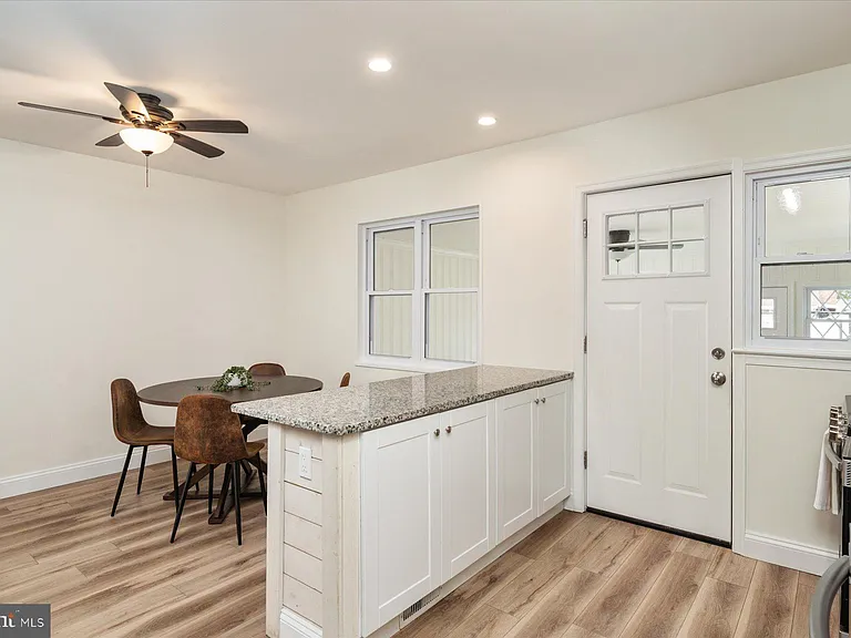 7920 Charlesmont Rd — Photo 8