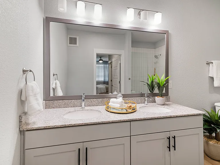 Amberlin Queen Creek 55+ Active Adult — Photo 19