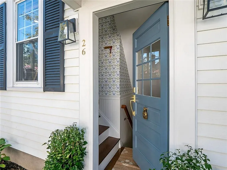 26 Vernon Ave — Photo 33
