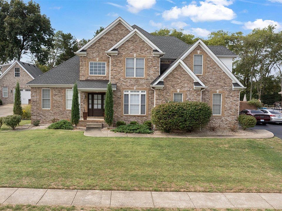 1st image of 803 Pintail Dr
