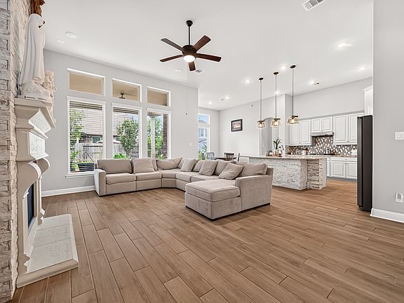 5th image of 18719 Evanhale Bend Dr