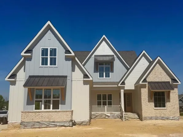 1020 Azalea Garden Cir, Raleigh, NC 27603