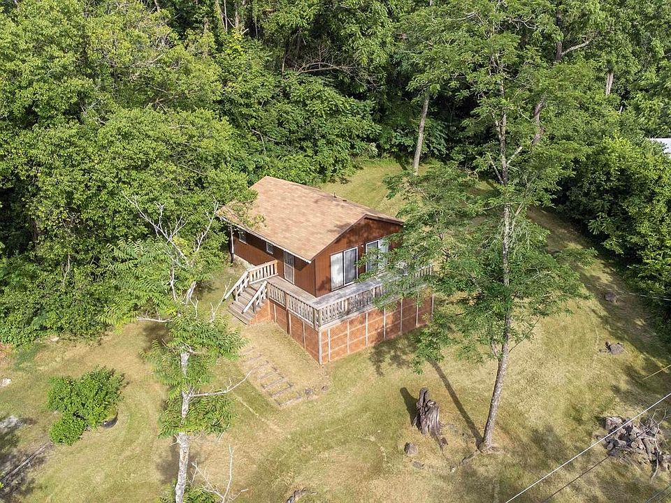 1st image of 19 Cedar Top Ln