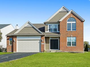17077 S Auburn Ridge Dr, Lockport, IL 60441