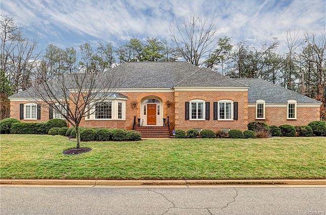 1st image of 5604 Saint James Ct